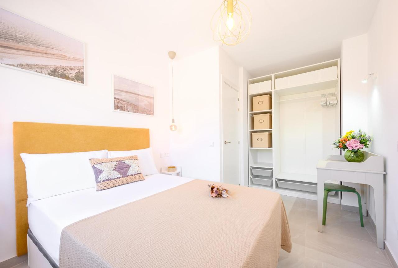 2 Bedroom, New, 1 Min To The Beach, City Center- Picasso By 10Tosea フエンヒロラ エクステリア 写真